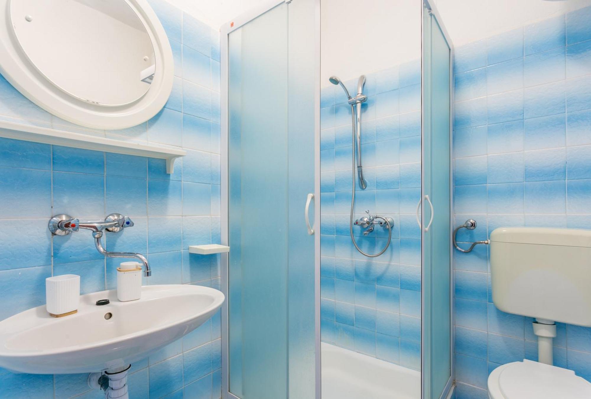 Double Room Supetar 5658D ภายนอก รูปภาพ